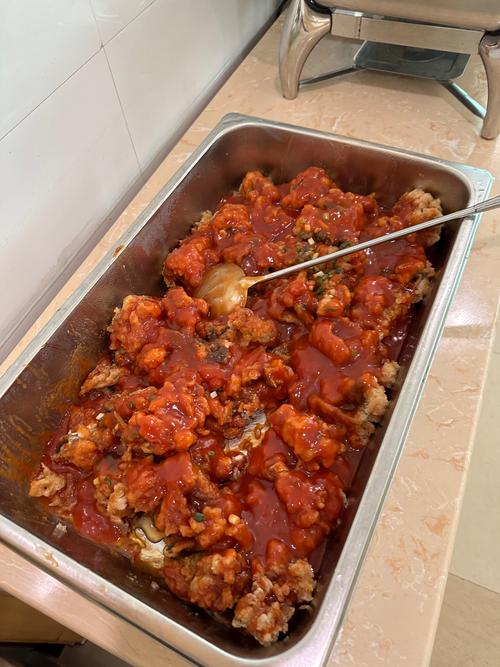 【剪影·灶】锅铲位移与酱料坍缩