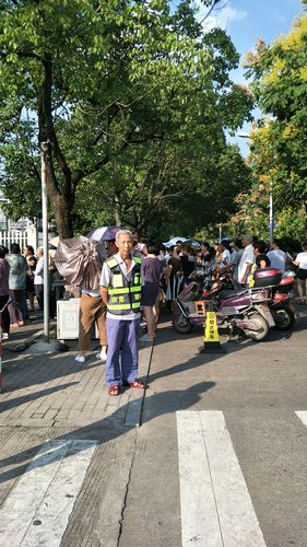 【字幕滚动】低FODMAP建筑学：用结构思维搭建你的晴天炖锅