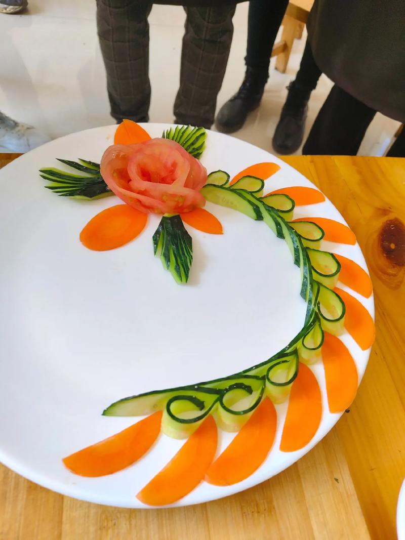 【故障厨房电台】EP.01：摇滚切菜，爵士炖煮，古典摆盘