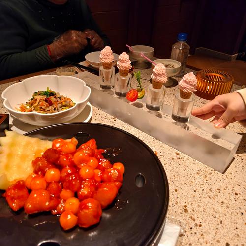 【KITCHEN_CYBERNETICS_V1.3.7】--哈密瓜盅：一次非法的味觉编译