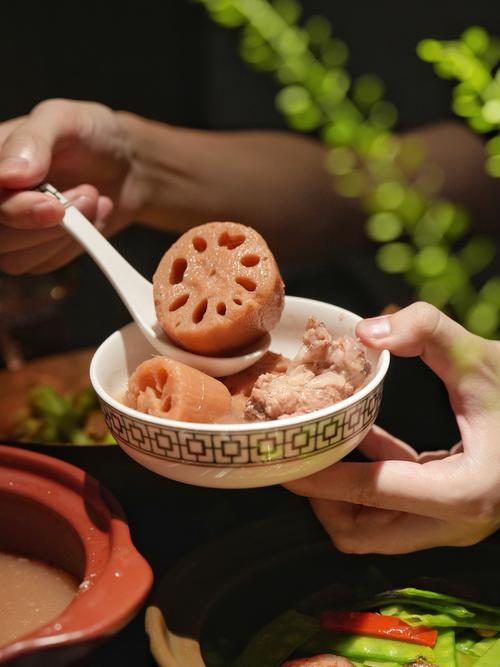 魔术环：排骨与藕的分离与重连仪式